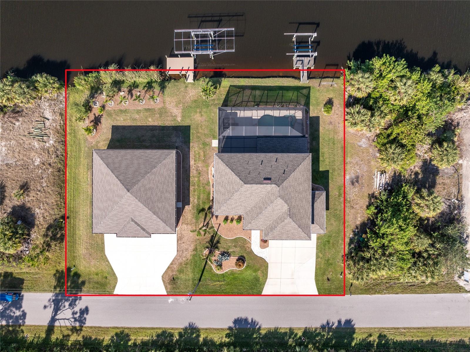 15064 HENNIPEN CIR, PORT CHARLOTTE, FL, 33981