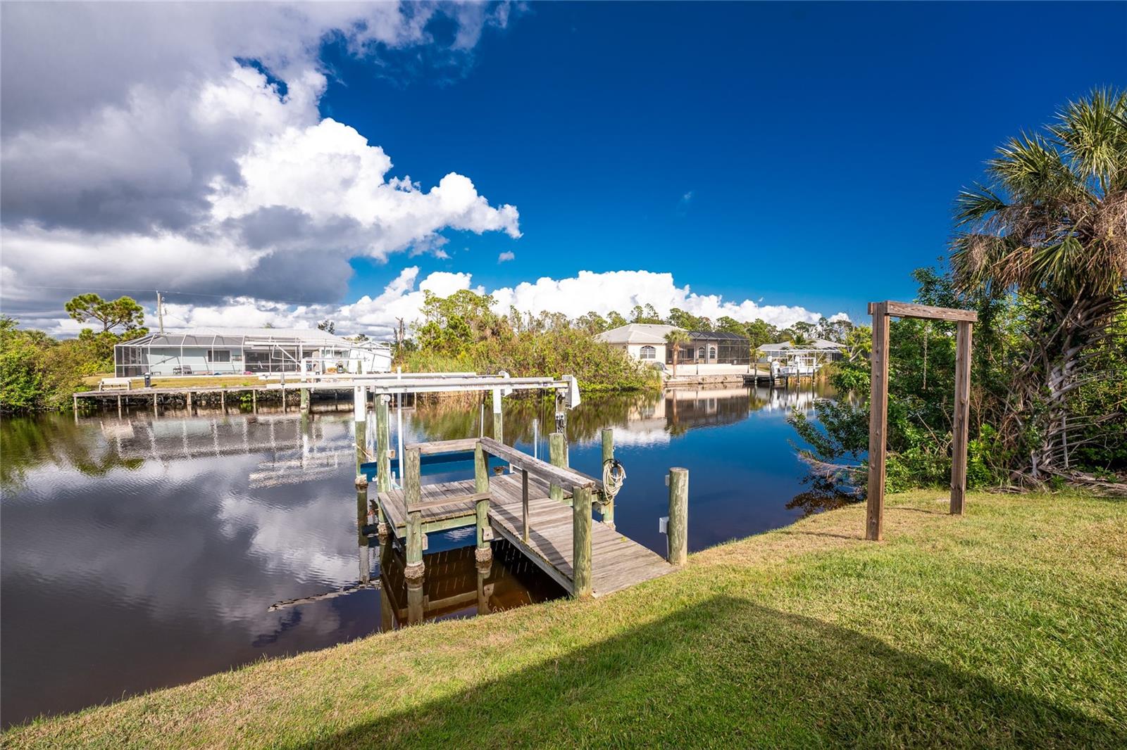 15064 HENNIPEN CIR, PORT CHARLOTTE, FL, 33981