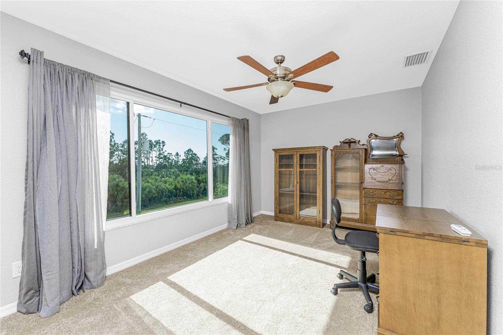 15064 HENNIPEN CIR, PORT CHARLOTTE, FL, 33981