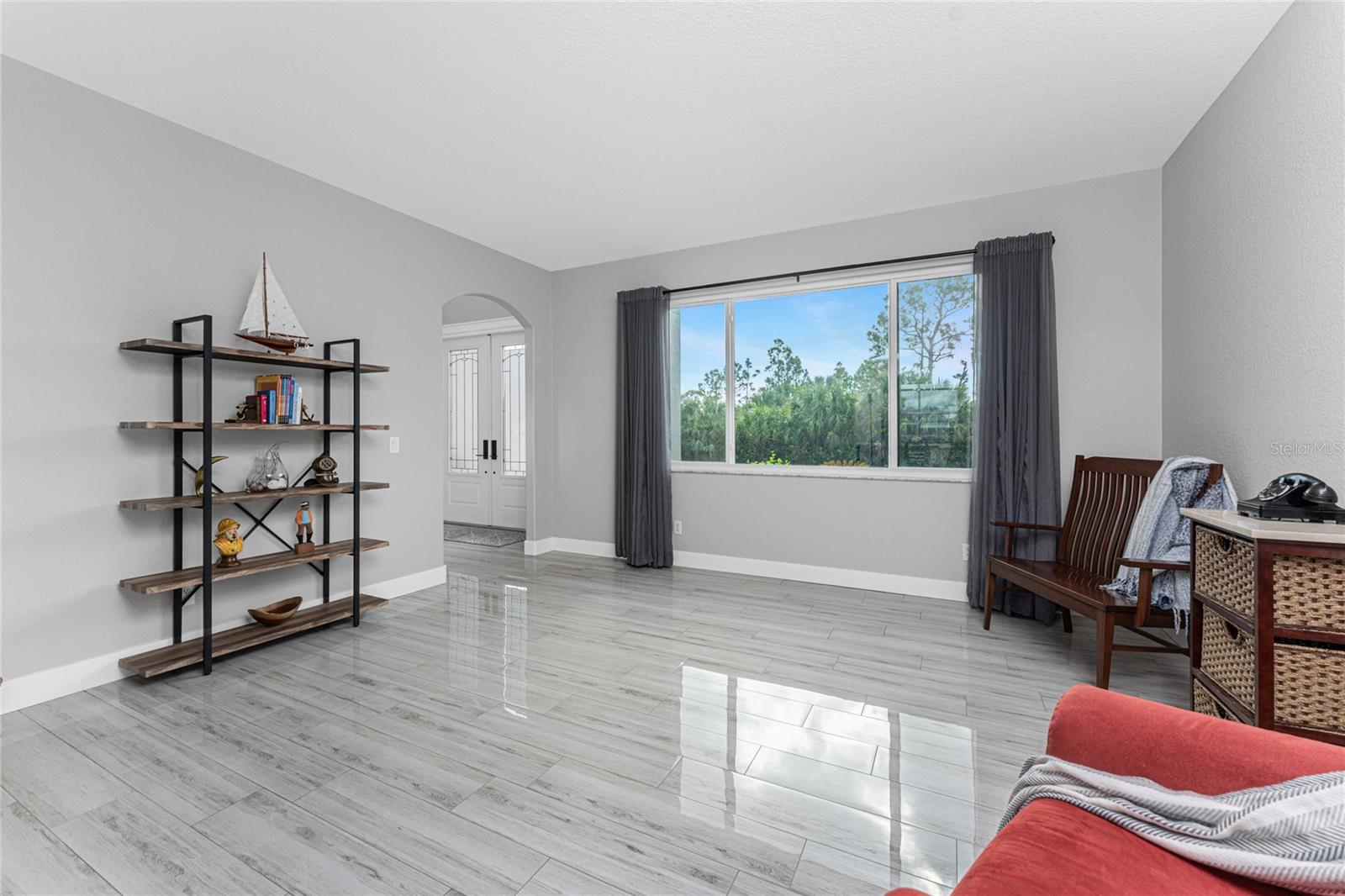 15064 HENNIPEN CIR, PORT CHARLOTTE, FL, 33981