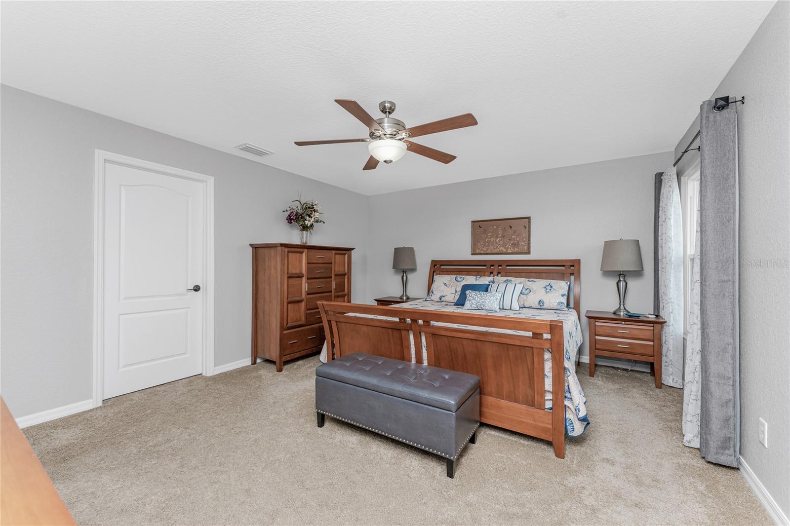 15064 HENNIPEN CIR, PORT CHARLOTTE, FL, 33981