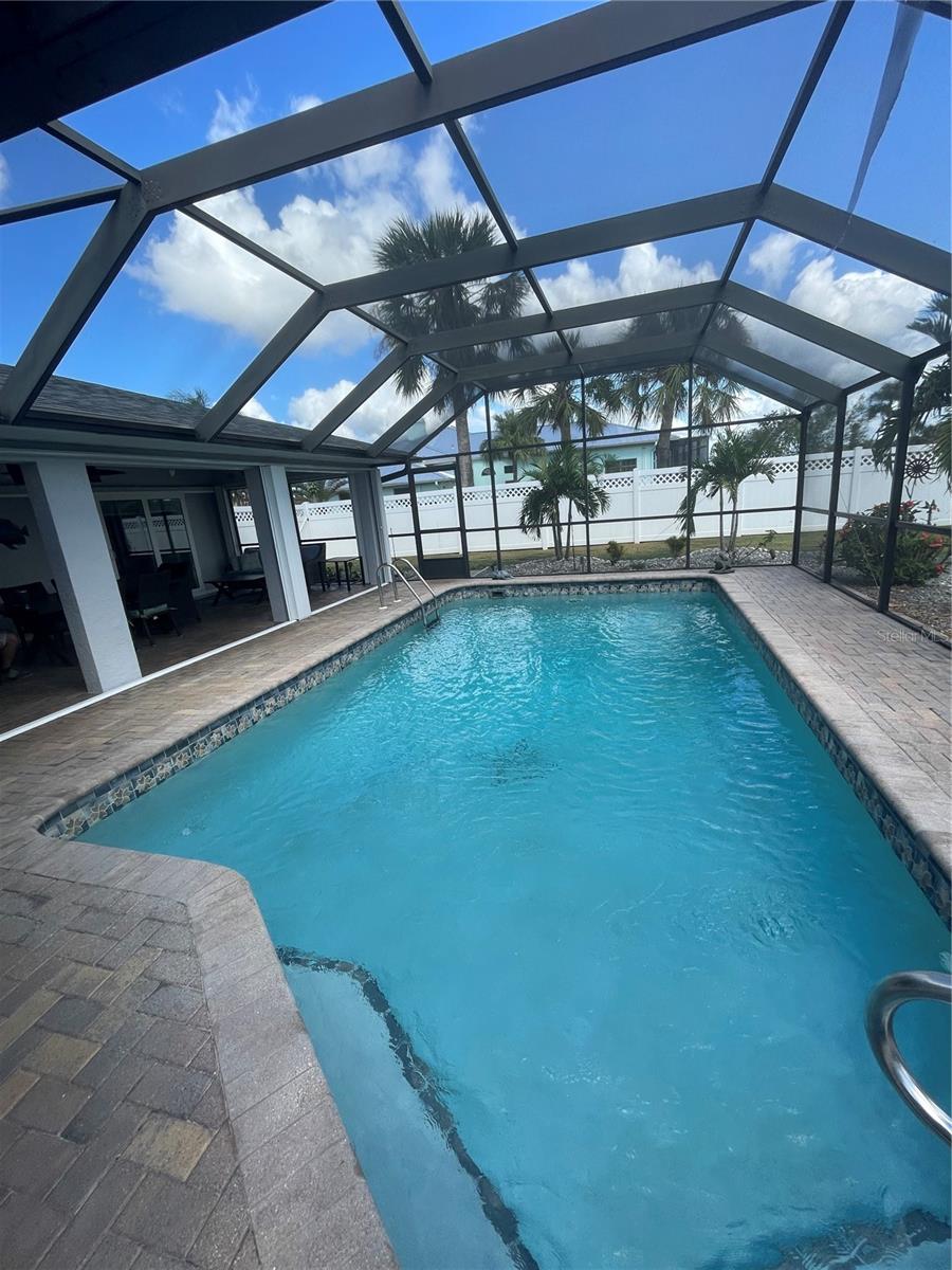 302 STRASBURG DR, PORT CHARLOTTE, FL, 33954