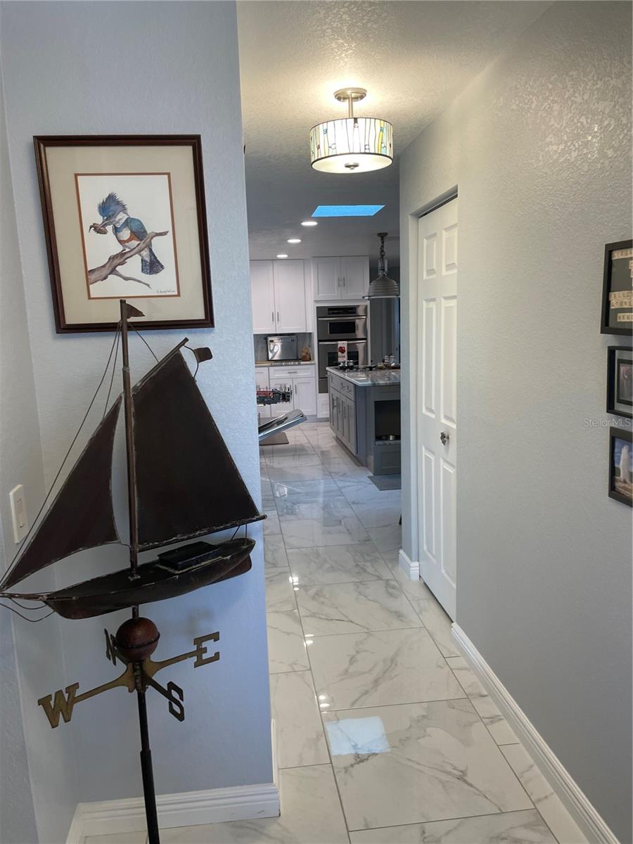 302 STRASBURG DR, PORT CHARLOTTE, FL, 33954
