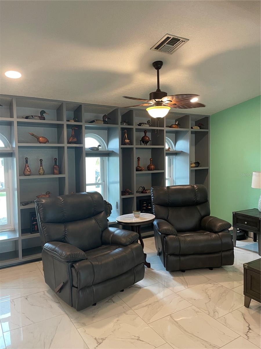 302 STRASBURG DR, PORT CHARLOTTE, FL, 33954