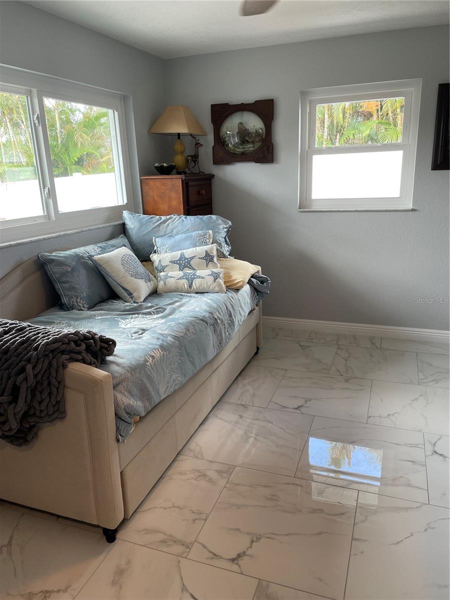 302 STRASBURG DR, PORT CHARLOTTE, FL, 33954