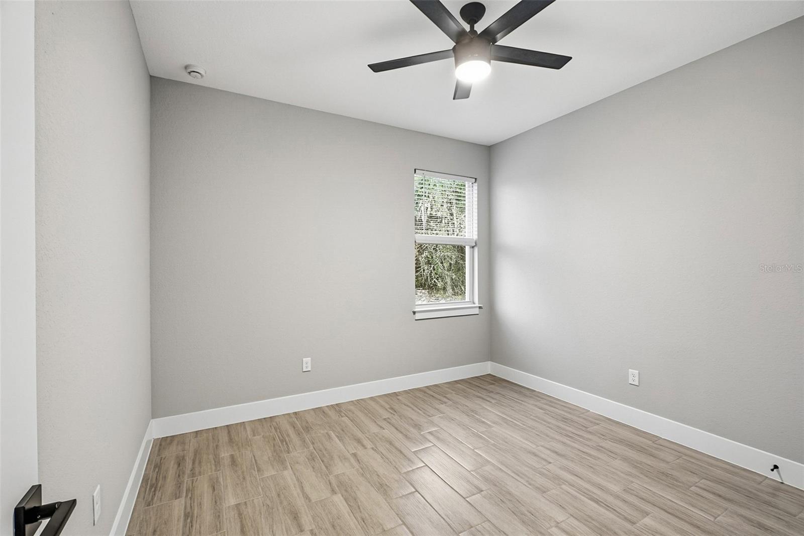 24510 KINGSWAY CIR, PUNTA GORDA, FL, 33983