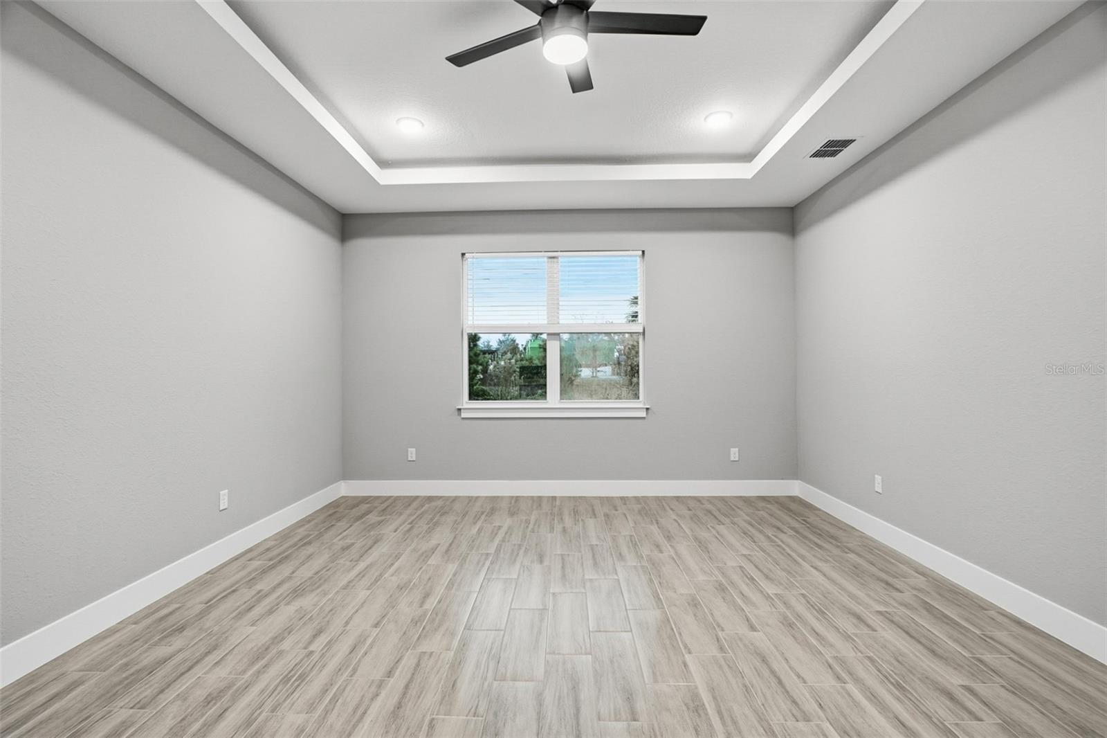 24510 KINGSWAY CIR, PUNTA GORDA, FL, 33983