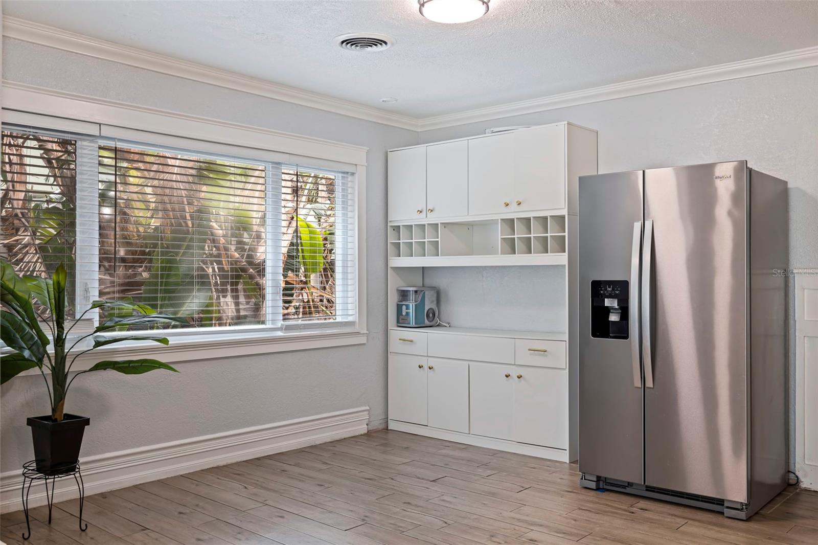 2790 PINELLAS POINT DR S, ST PETERSBURG, FL, 33712