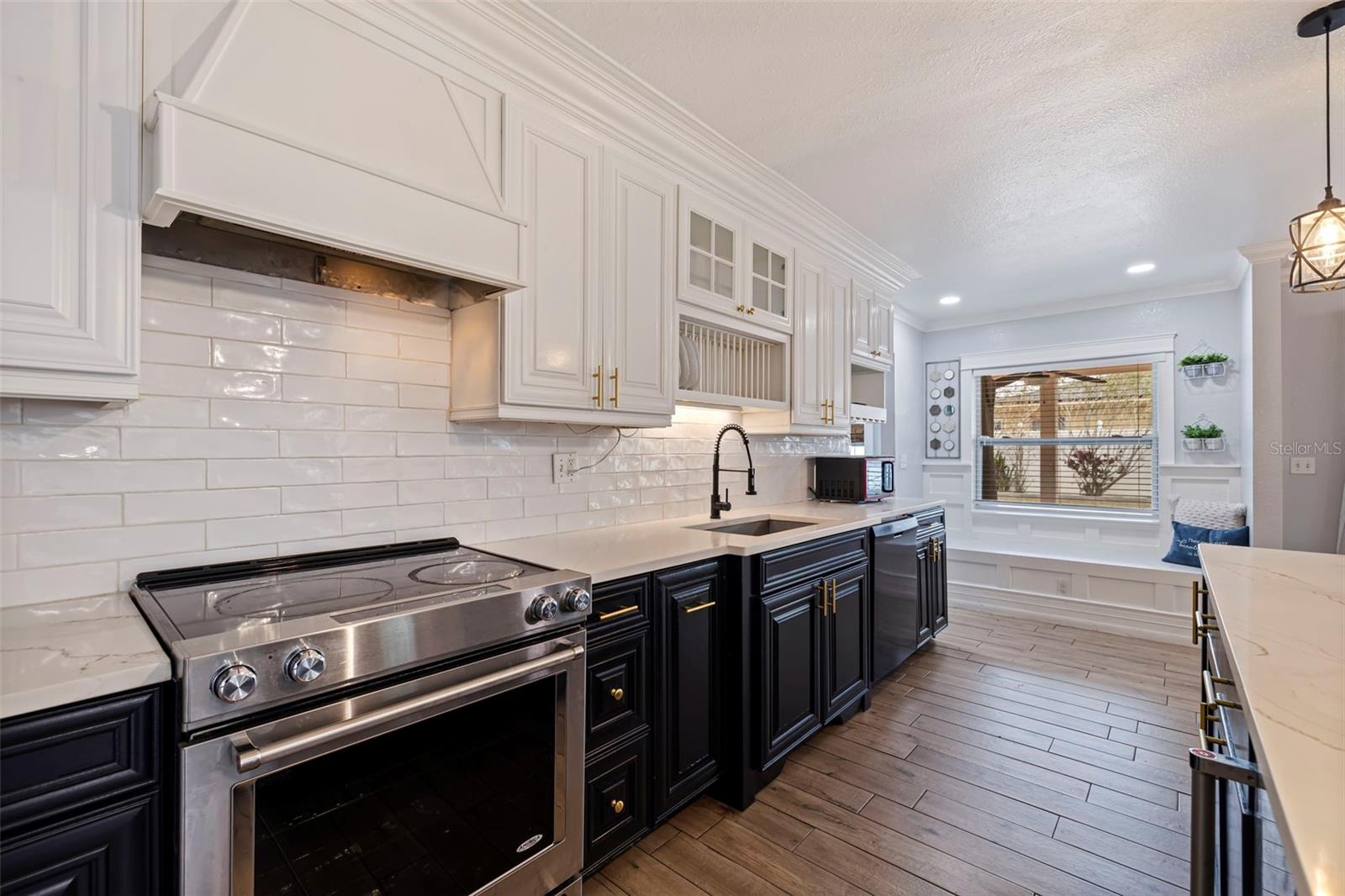 2790 PINELLAS POINT DR S, ST PETERSBURG, FL, 33712