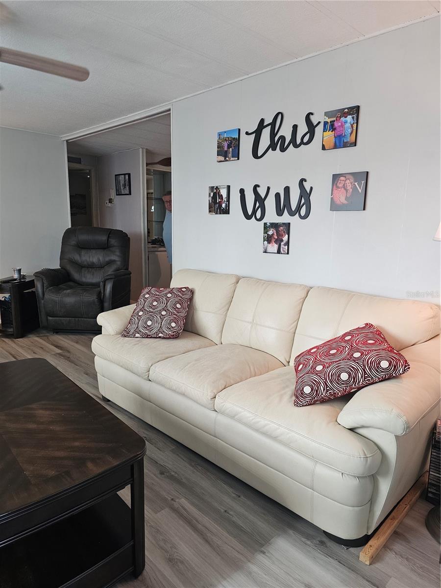 G5090799 Property Photo