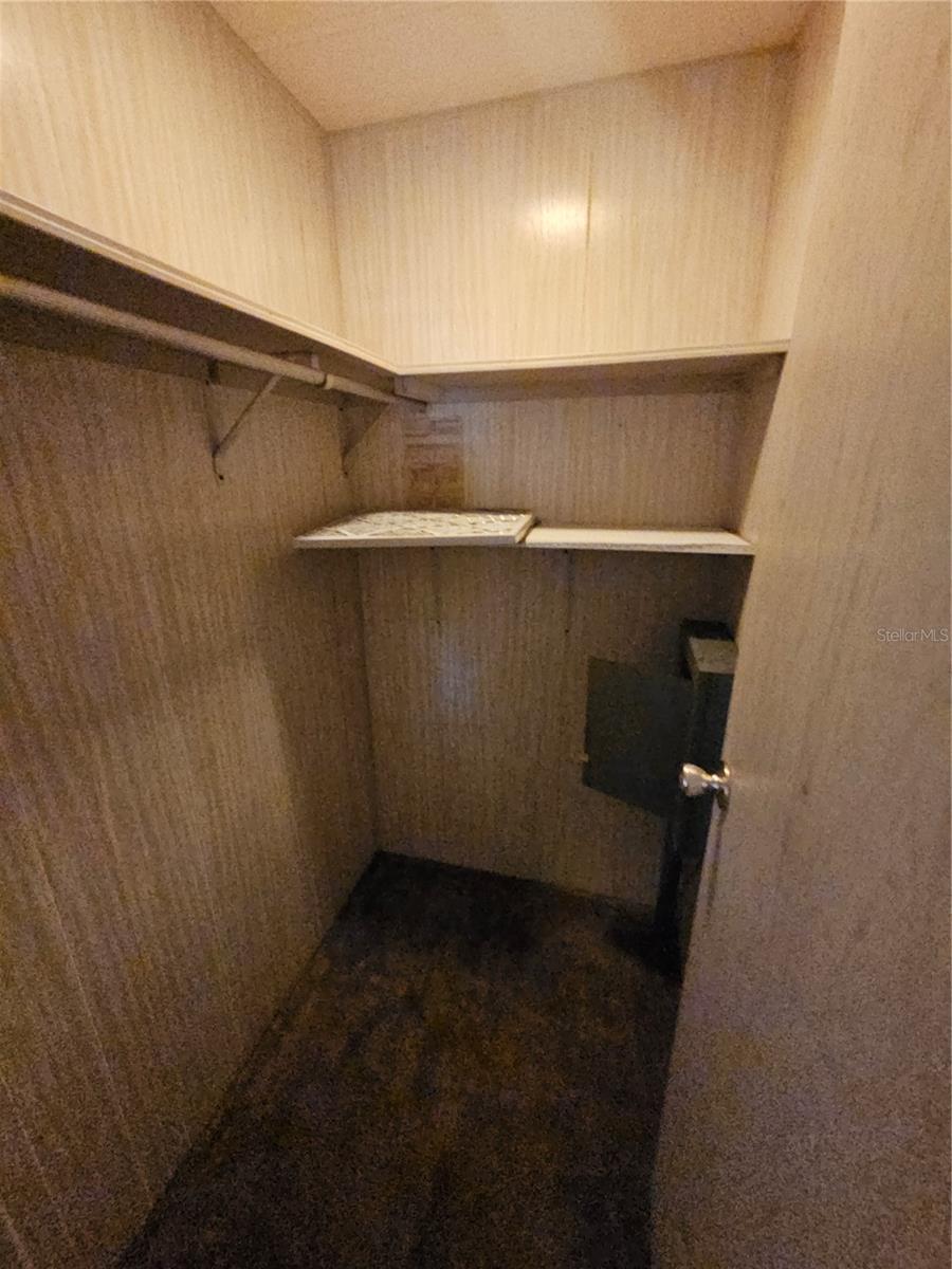 G5090799 Property Photo