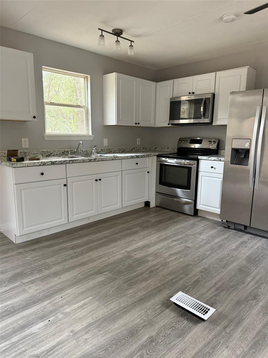 9979 SW 158TH LN, DUNNELLON, FL, 34432