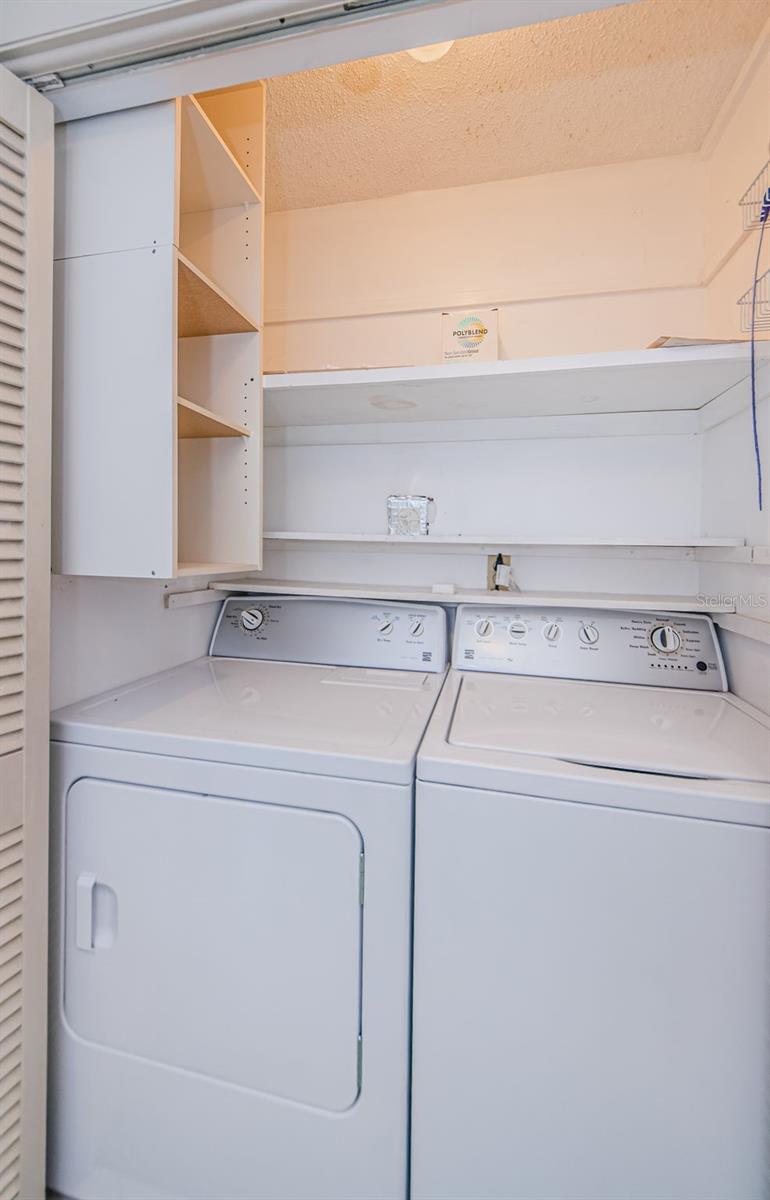 433 S PAULA DR #17, DUNEDIN, FL, 34698