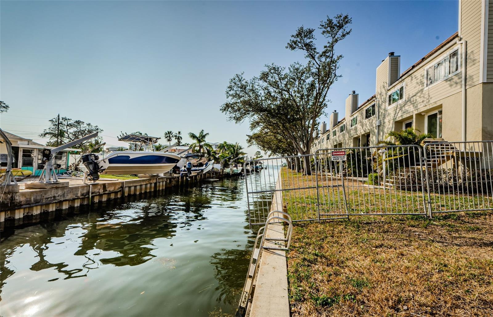 433 S PAULA DR #17, DUNEDIN, FL, 34698