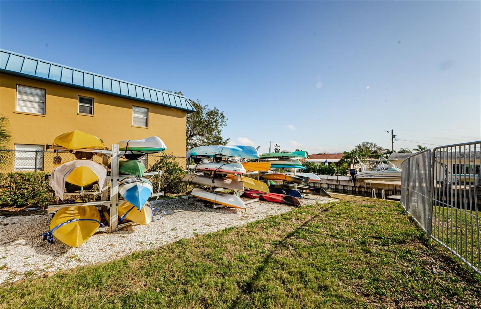 433 S PAULA DR #17, DUNEDIN, FL, 34698
