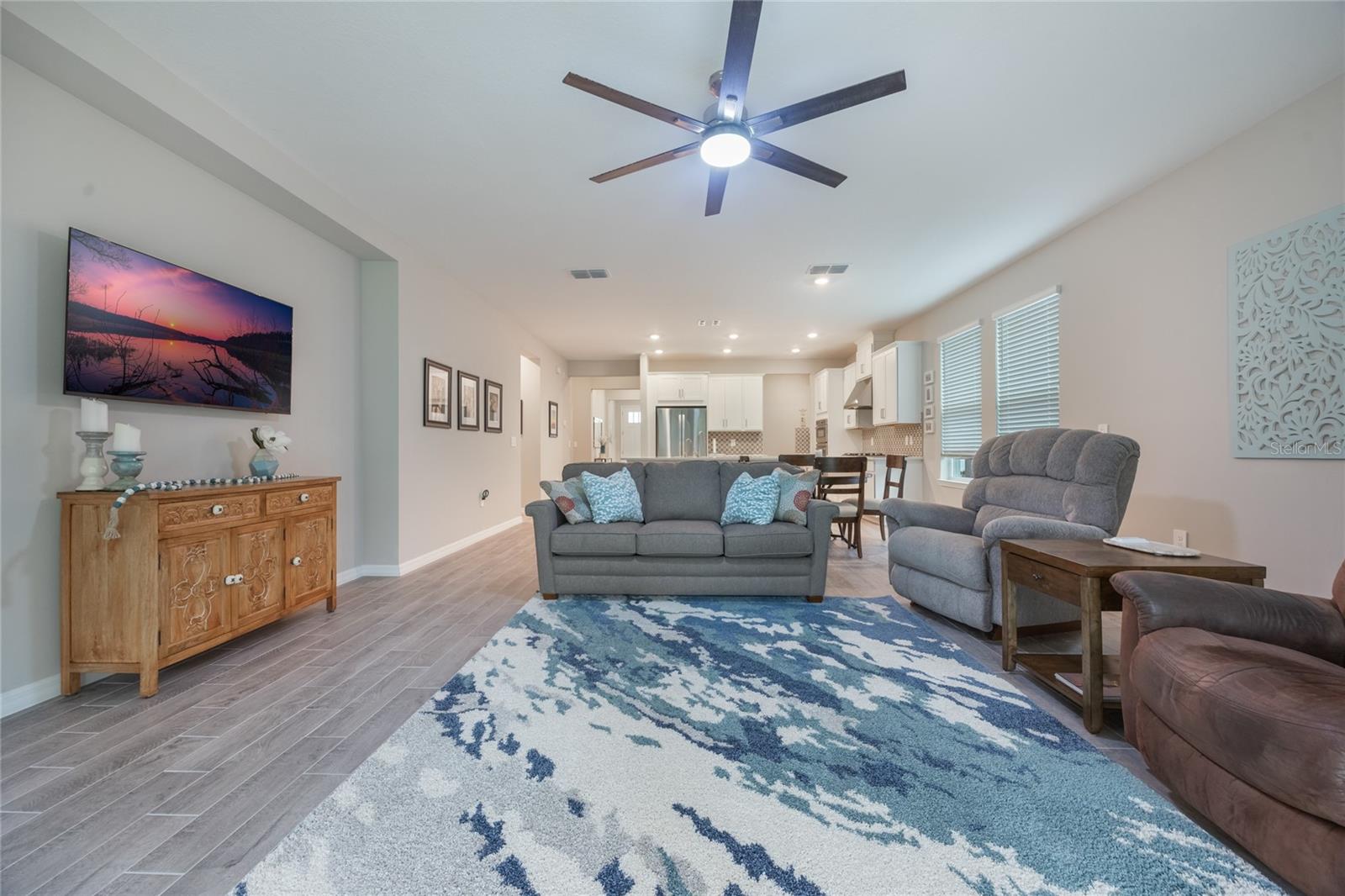 1020 LAKESIDE ESTATES DR, APOPKA, FL, 32703