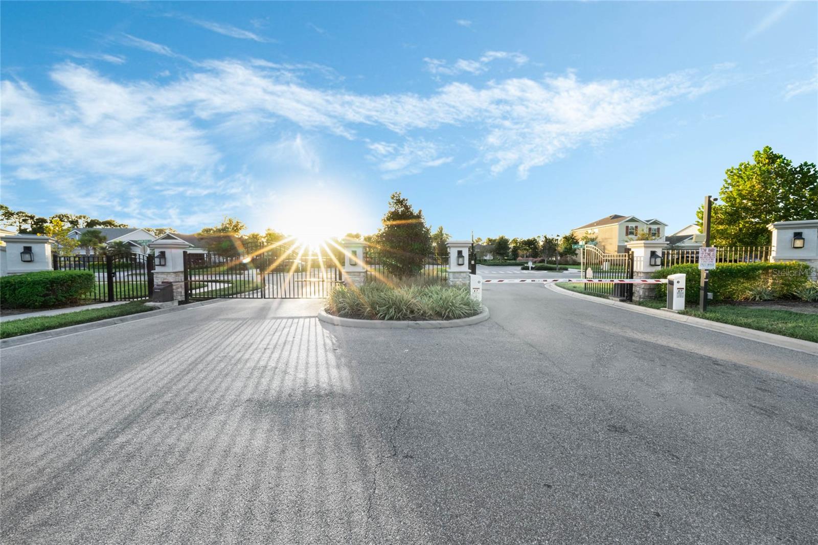 1020 LAKESIDE ESTATES DR, APOPKA, FL, 32703