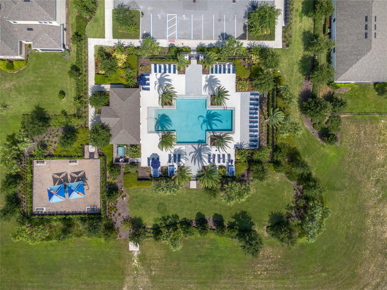 1020 LAKESIDE ESTATES DR, APOPKA, FL, 32703
