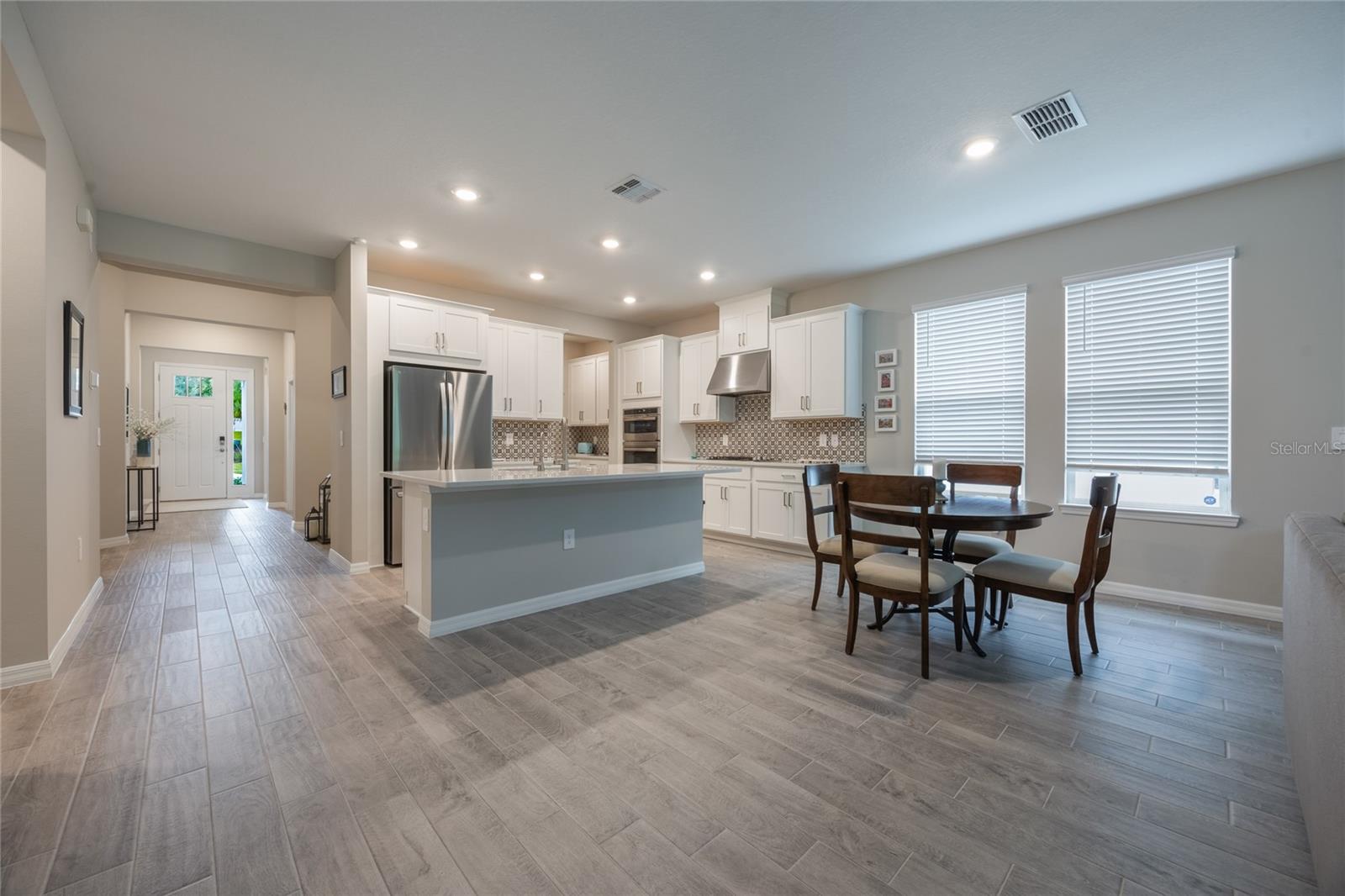 1020 LAKESIDE ESTATES DR, APOPKA, FL, 32703