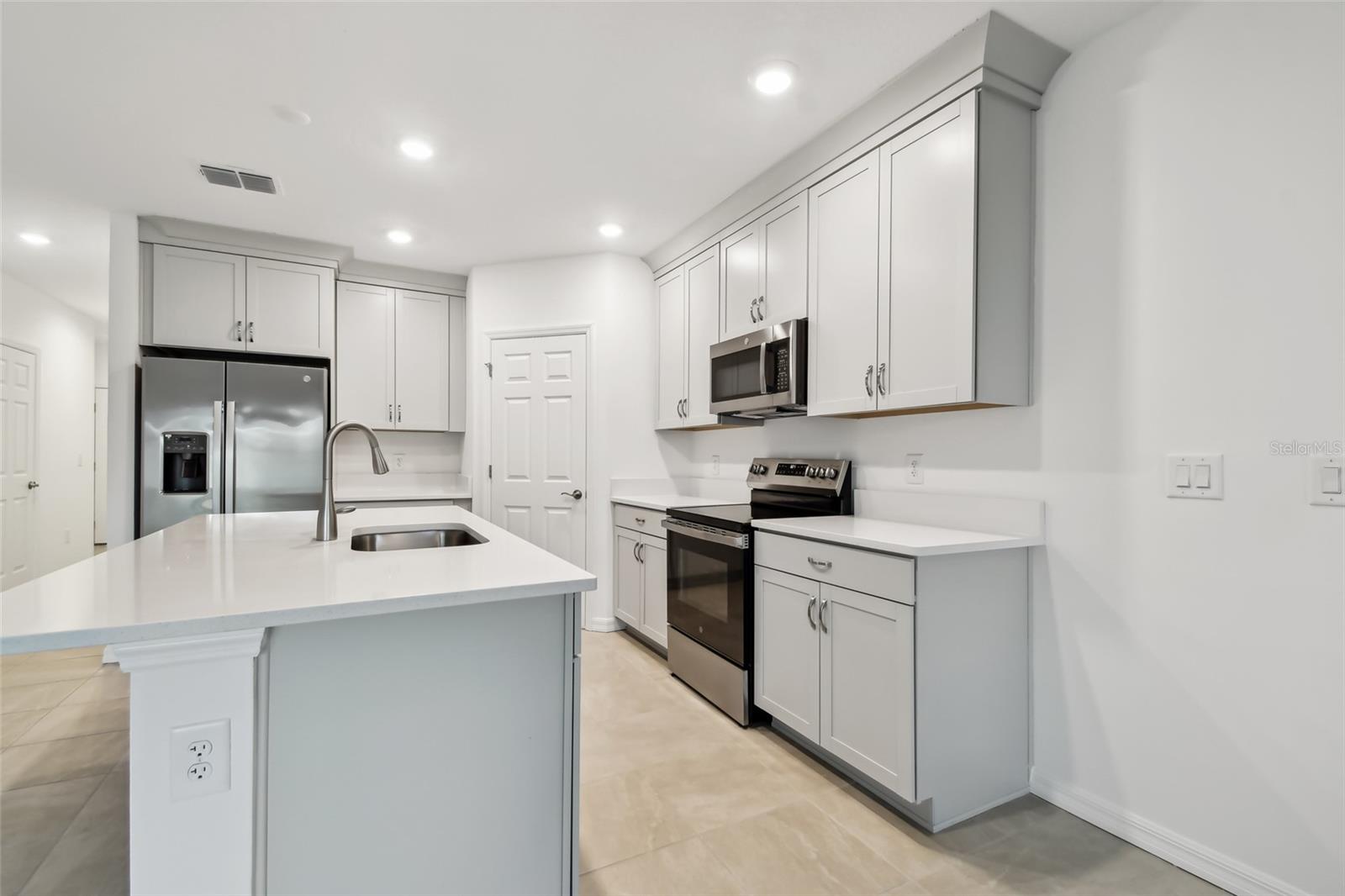 5418 TRIPOLI DR, PALMETTO, FL, 34221