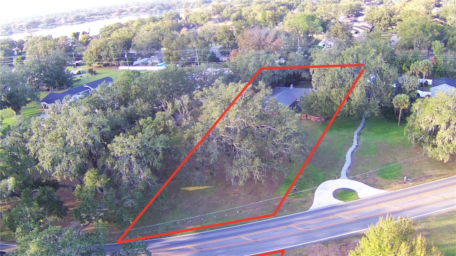 2036 LAKE ARIANA BLVD, AUBURNDALE, FL, 33823