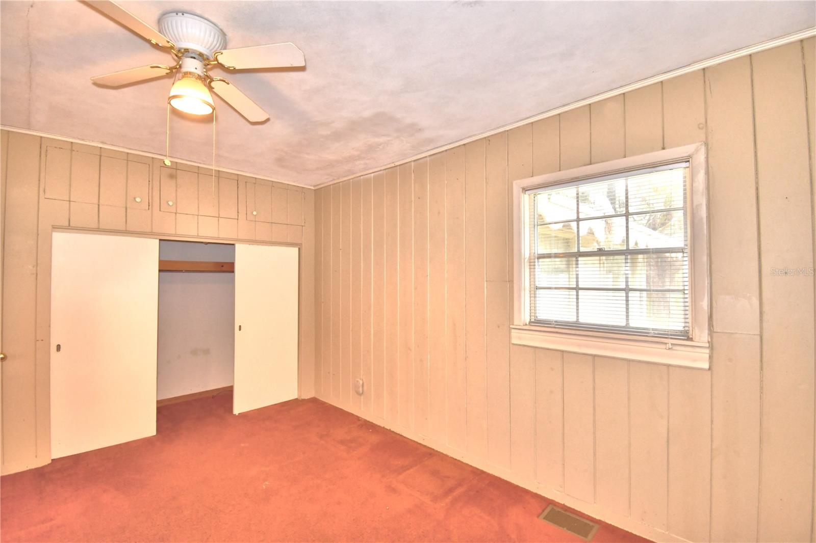 2036 LAKE ARIANA BLVD, AUBURNDALE, FL, 33823