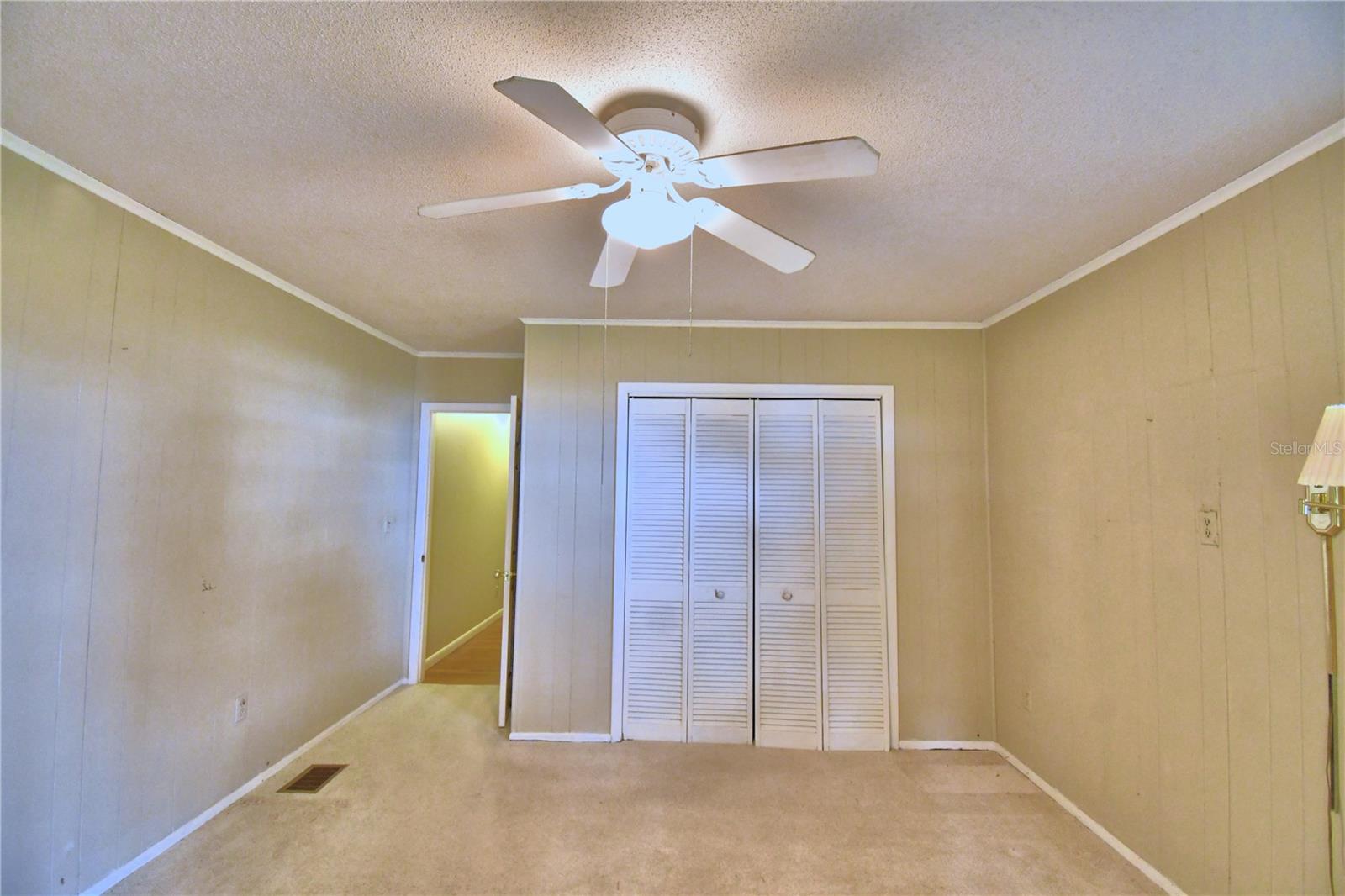 2036 LAKE ARIANA BLVD, AUBURNDALE, FL, 33823