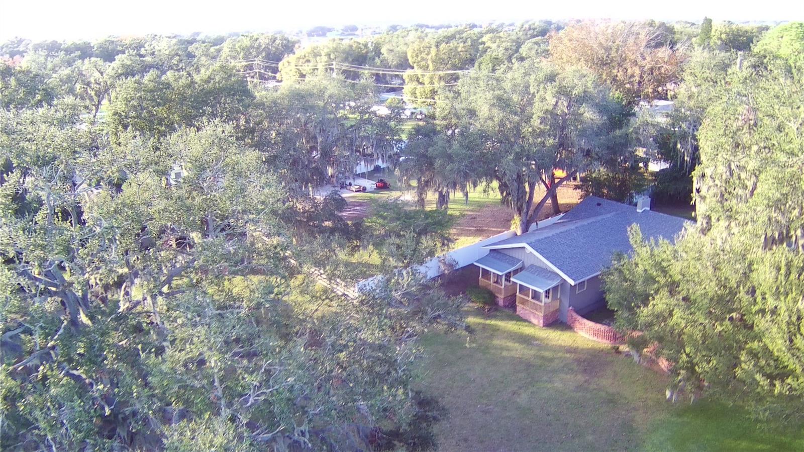 2036 LAKE ARIANA BLVD, AUBURNDALE, FL, 33823