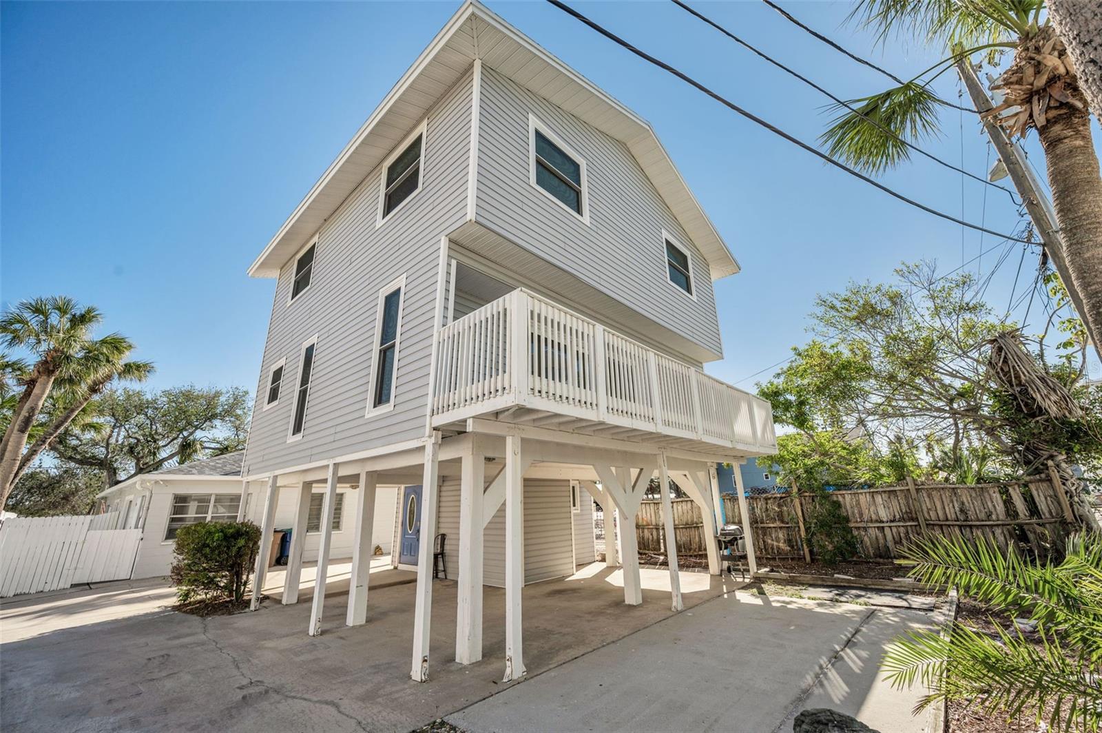 820 GULF BLVD, INDIAN ROCKS BEACH, FL, 33785
