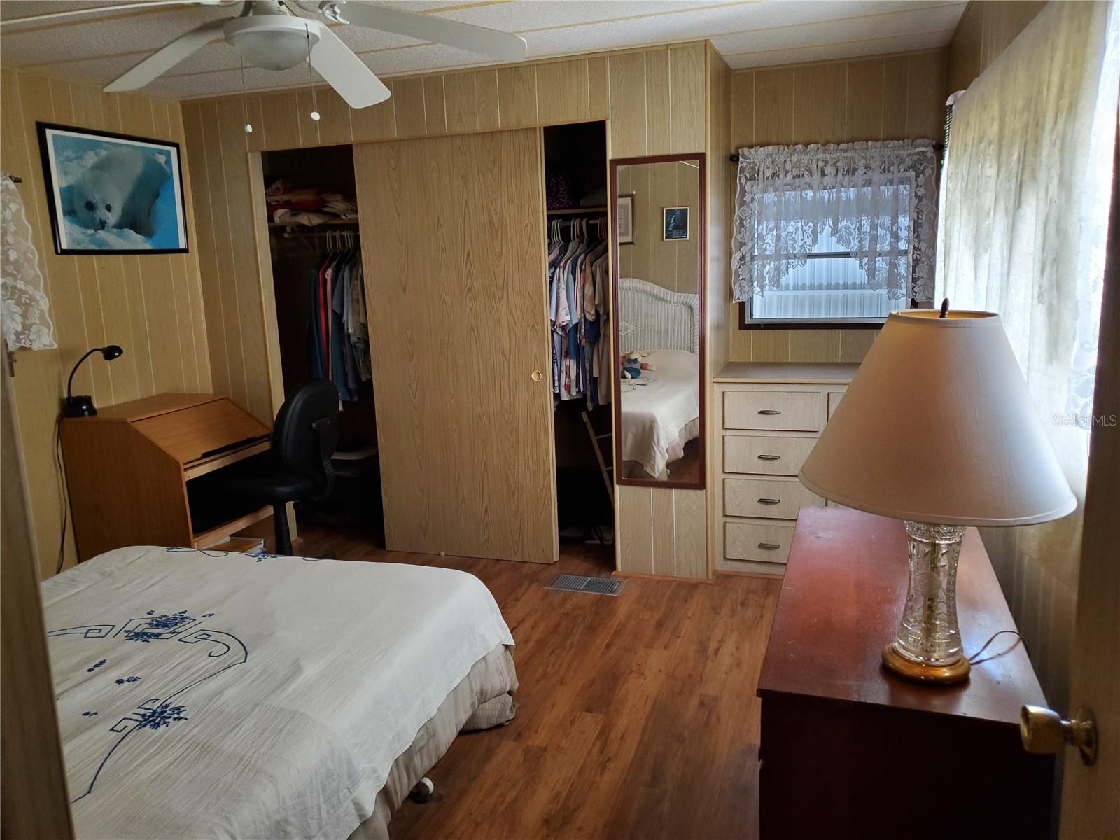 A4633805 Property Photo