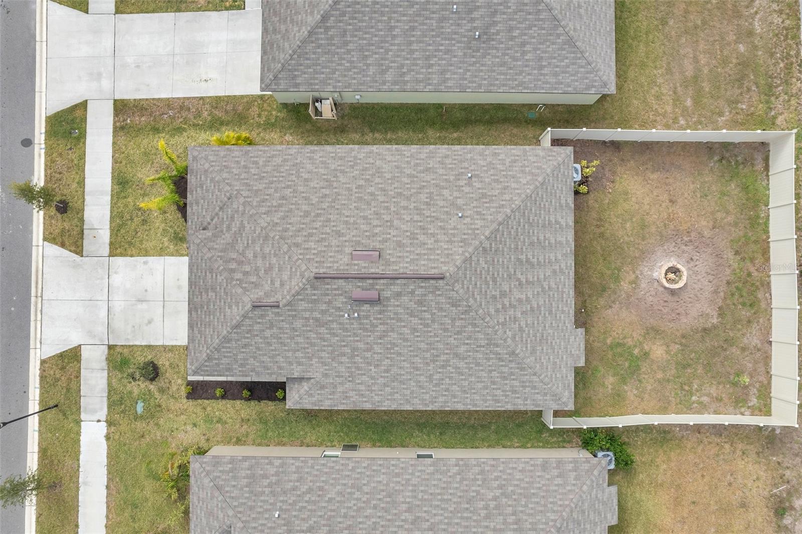 5493 BLUE AZURE DR, WIMAUMA, FL, 33598