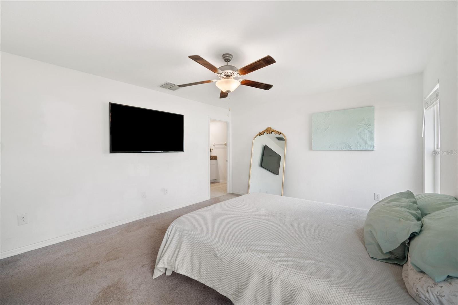 5493 BLUE AZURE DR, WIMAUMA, FL, 33598