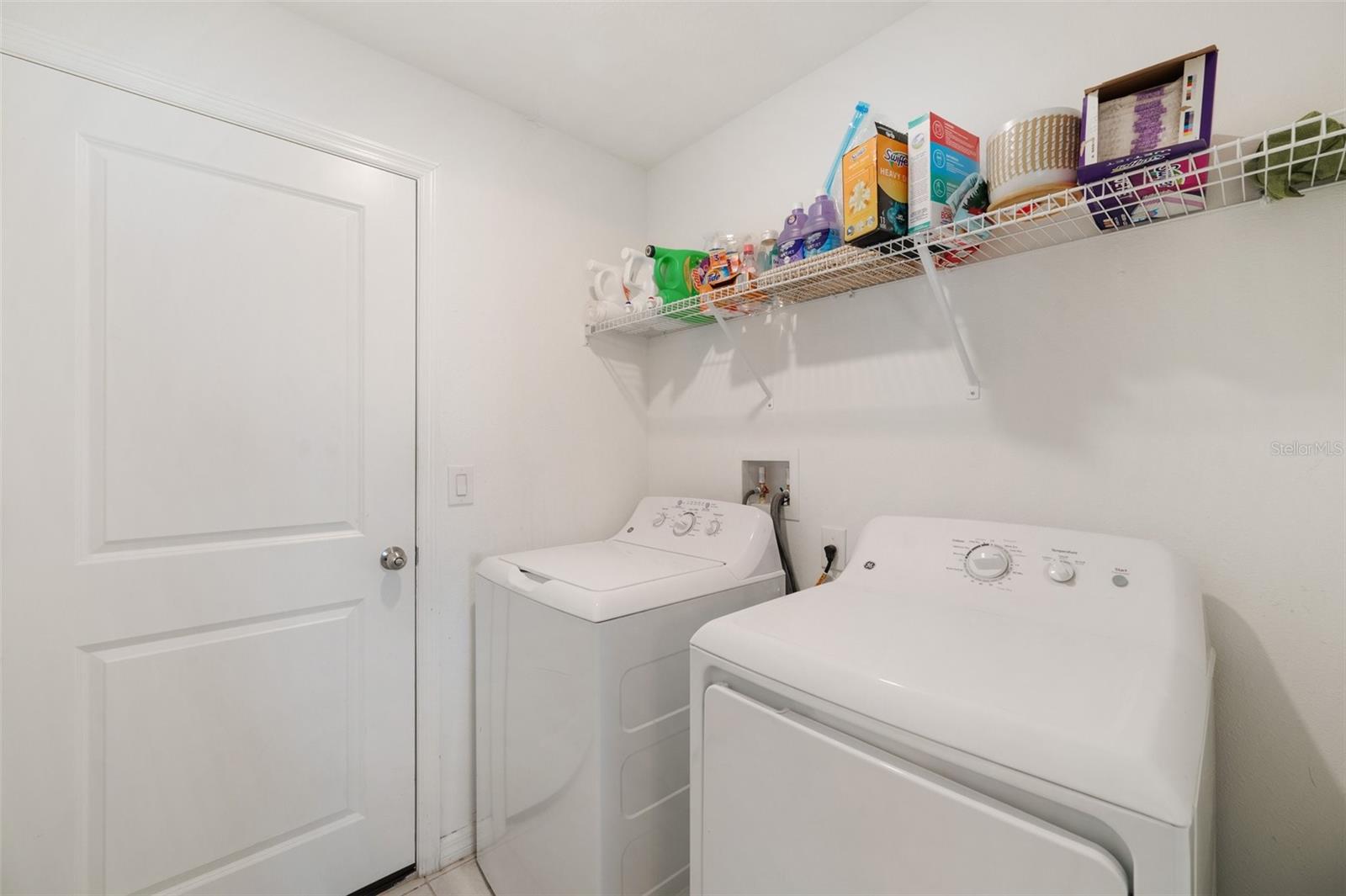 5493 BLUE AZURE DR, WIMAUMA, FL, 33598