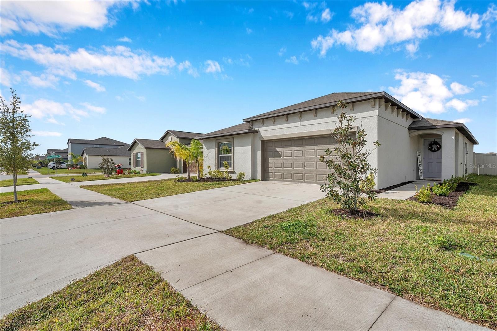 5493 BLUE AZURE DR, WIMAUMA, FL, 33598