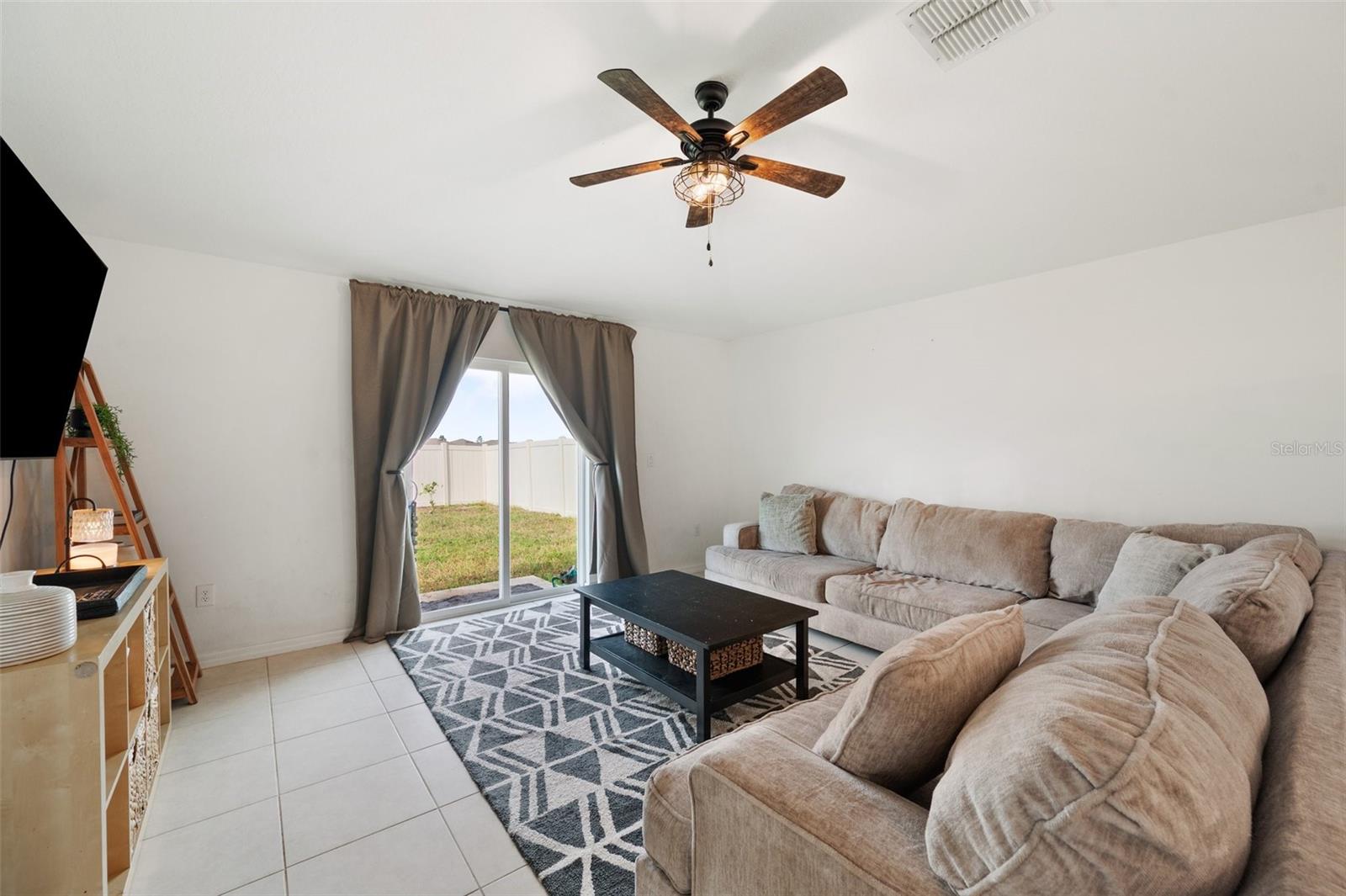 5493 BLUE AZURE DR, WIMAUMA, FL, 33598