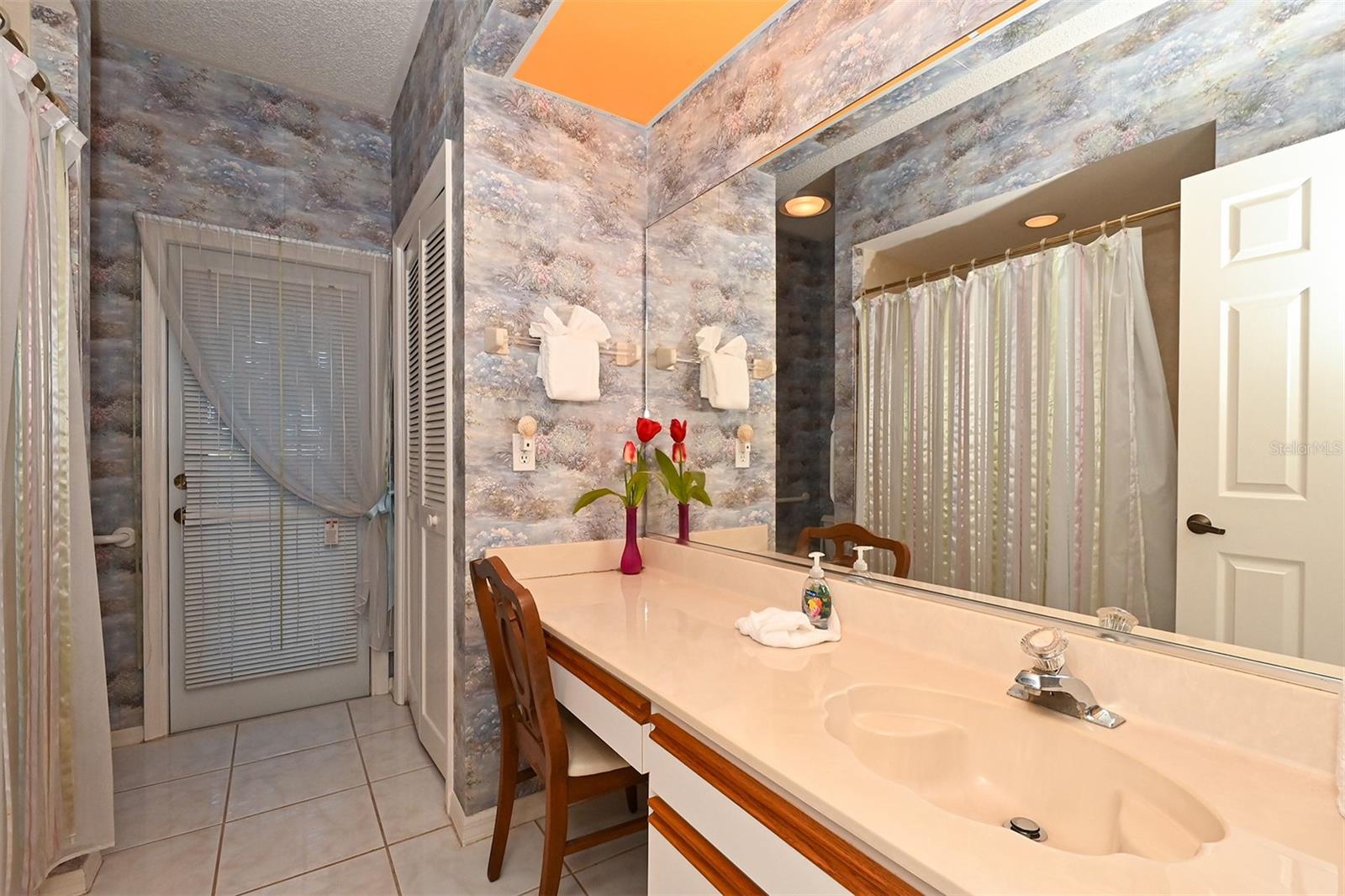 3866 SURREY CT, SARASOTA, FL, 34235