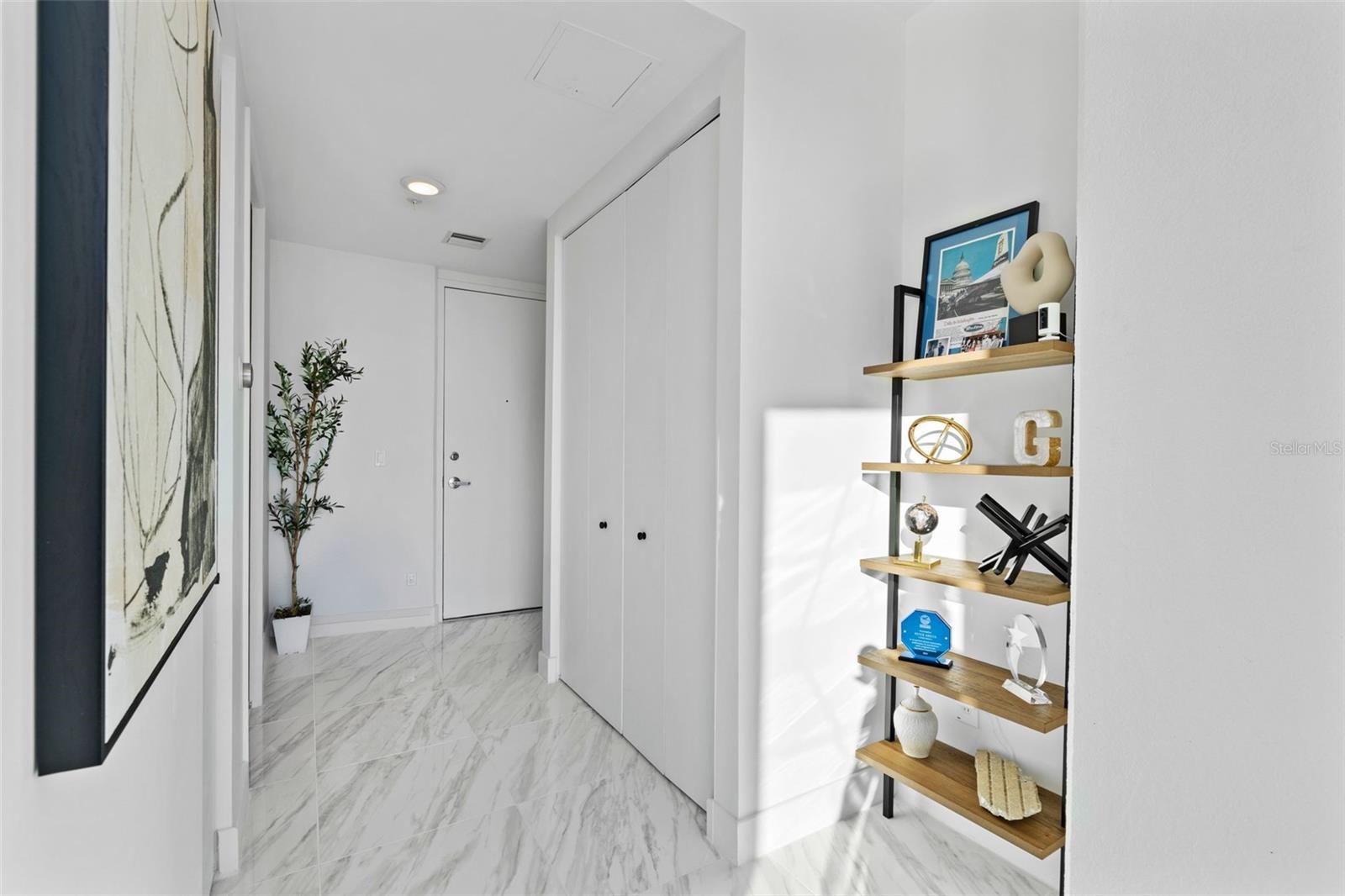 150 E ROBINSON ST #802, ORLANDO, FL, 32801