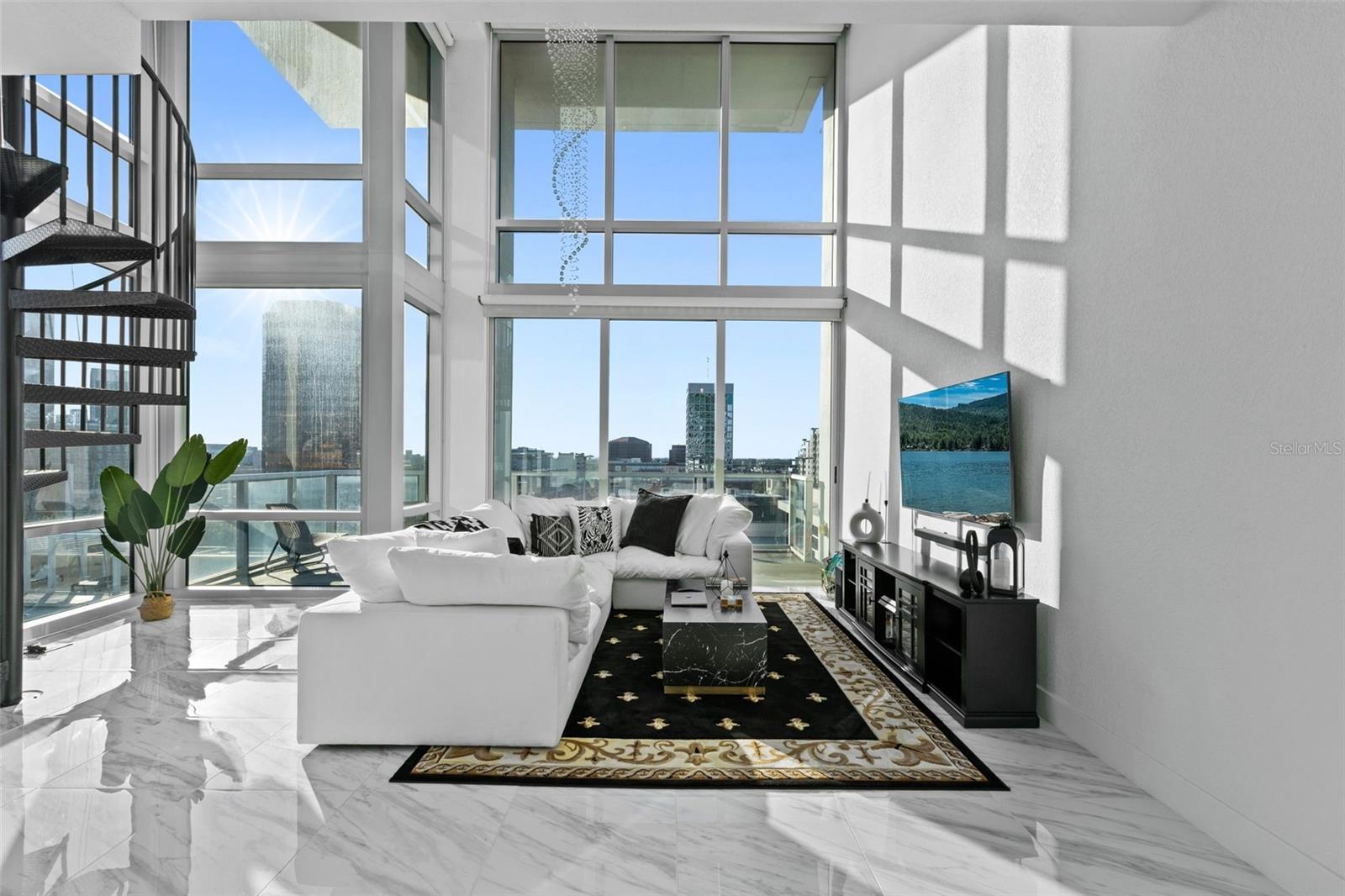 150 E ROBINSON ST #802, ORLANDO, FL, 32801
