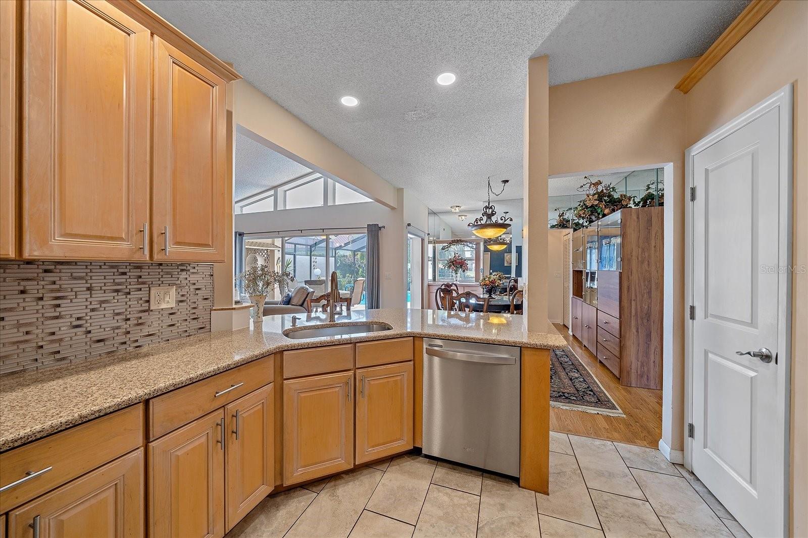 4327 MARCOTT CIR, SARASOTA, FL, 34233