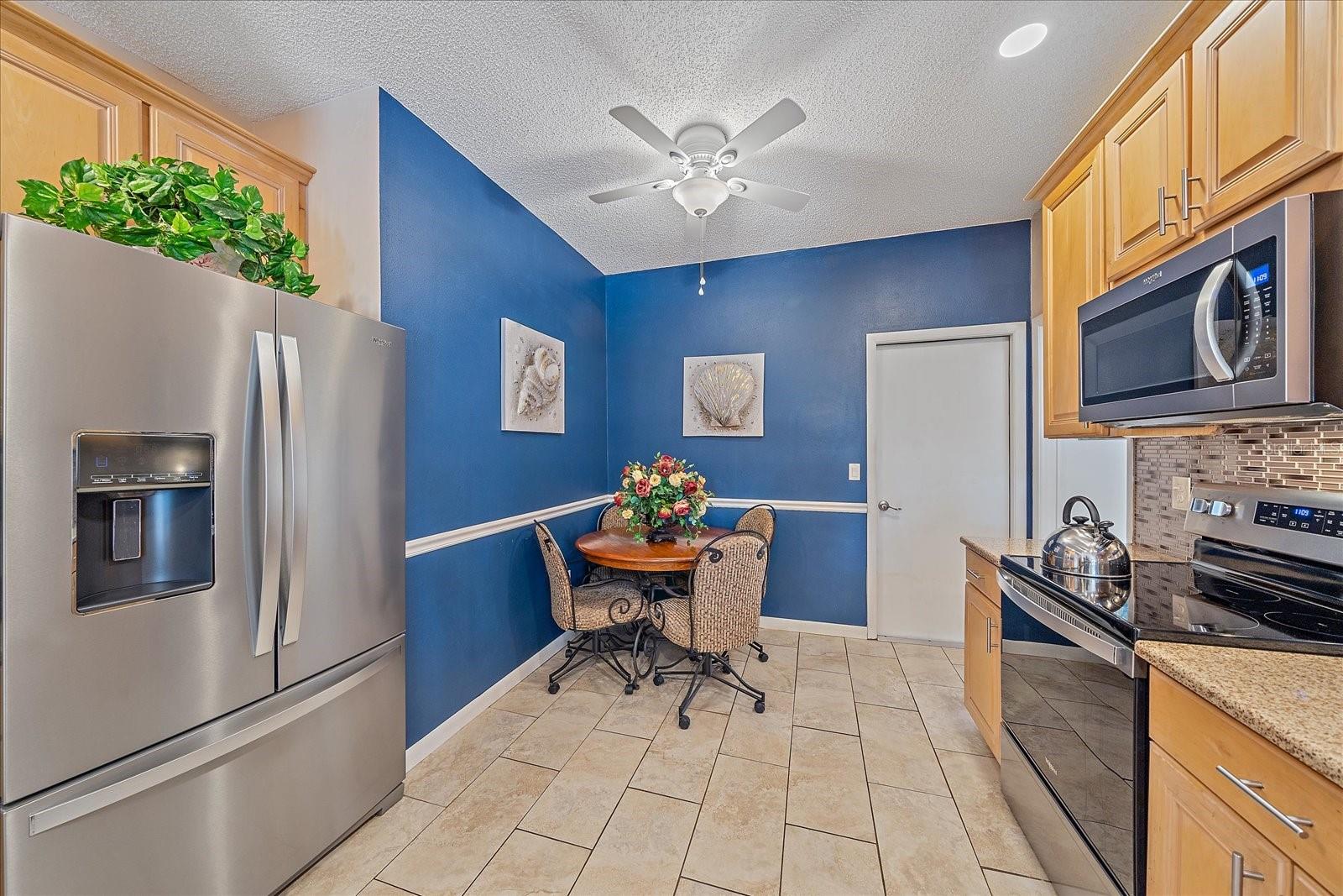 4327 MARCOTT CIR, SARASOTA, FL, 34233