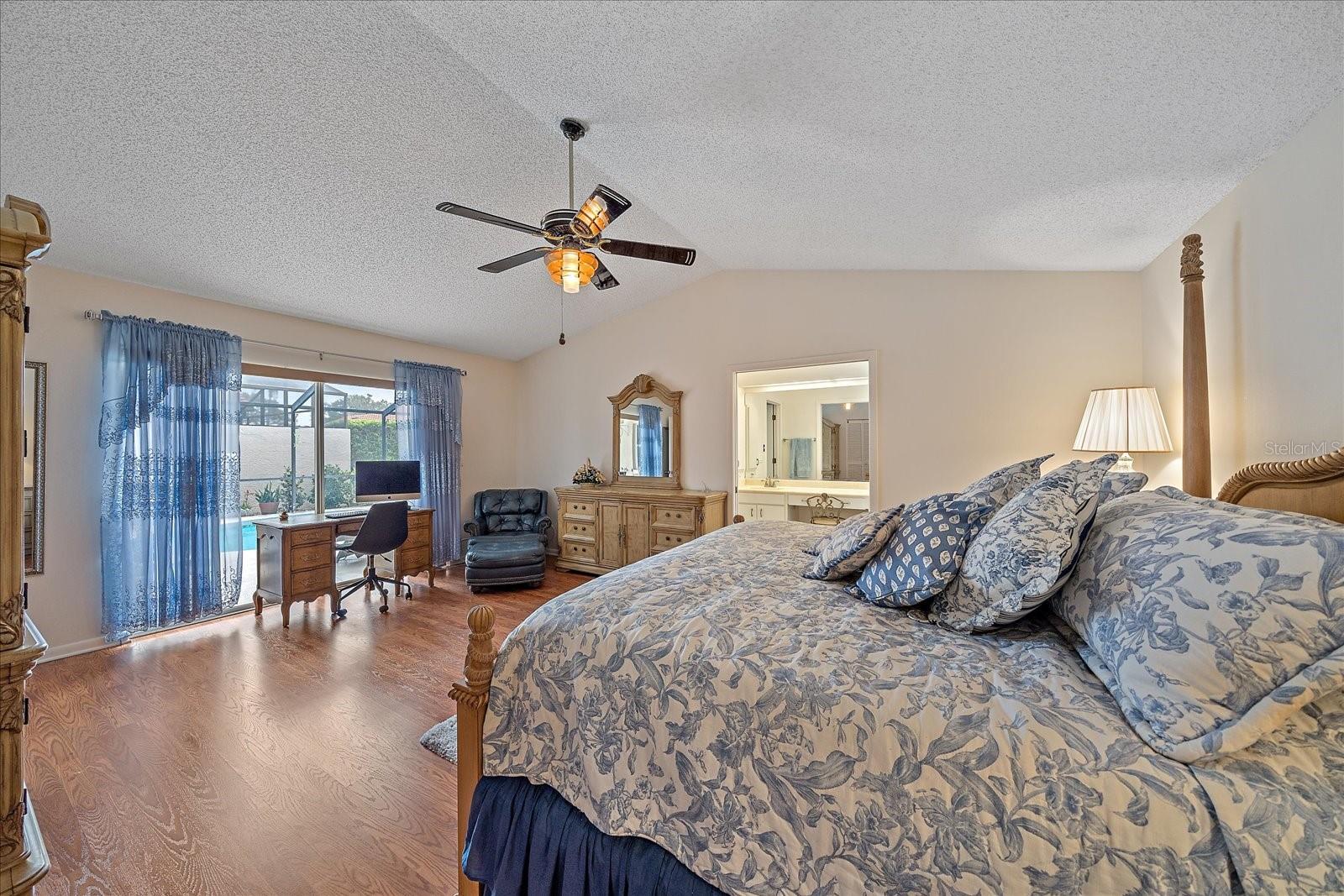 4327 MARCOTT CIR, SARASOTA, FL, 34233