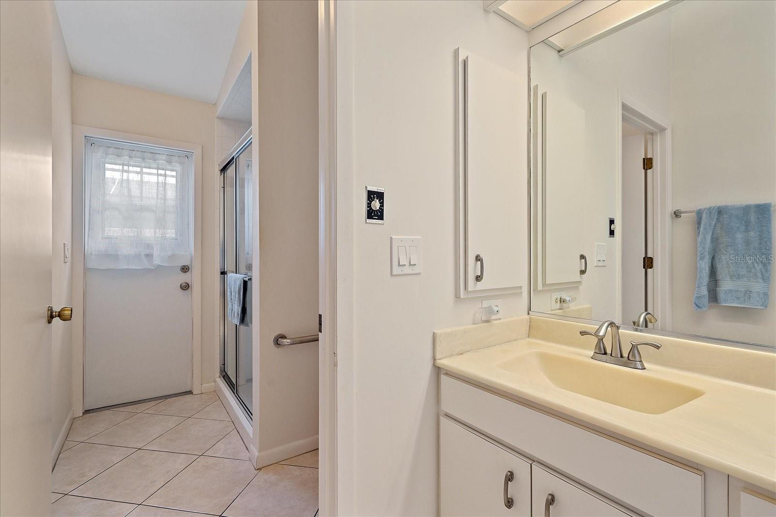 4327 MARCOTT CIR, SARASOTA, FL, 34233