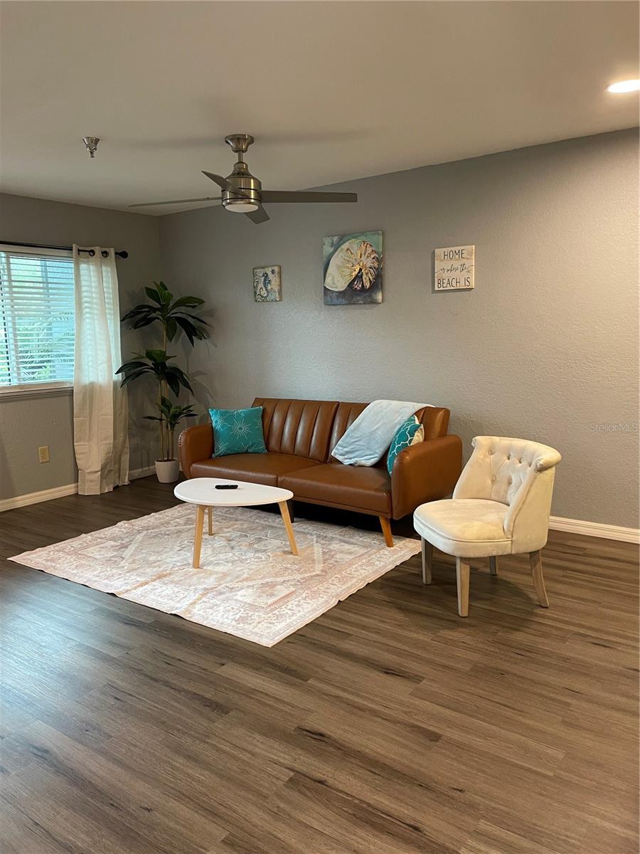 10265 GANDY BLVD N #1001, ST PETERSBURG, FL, 33702