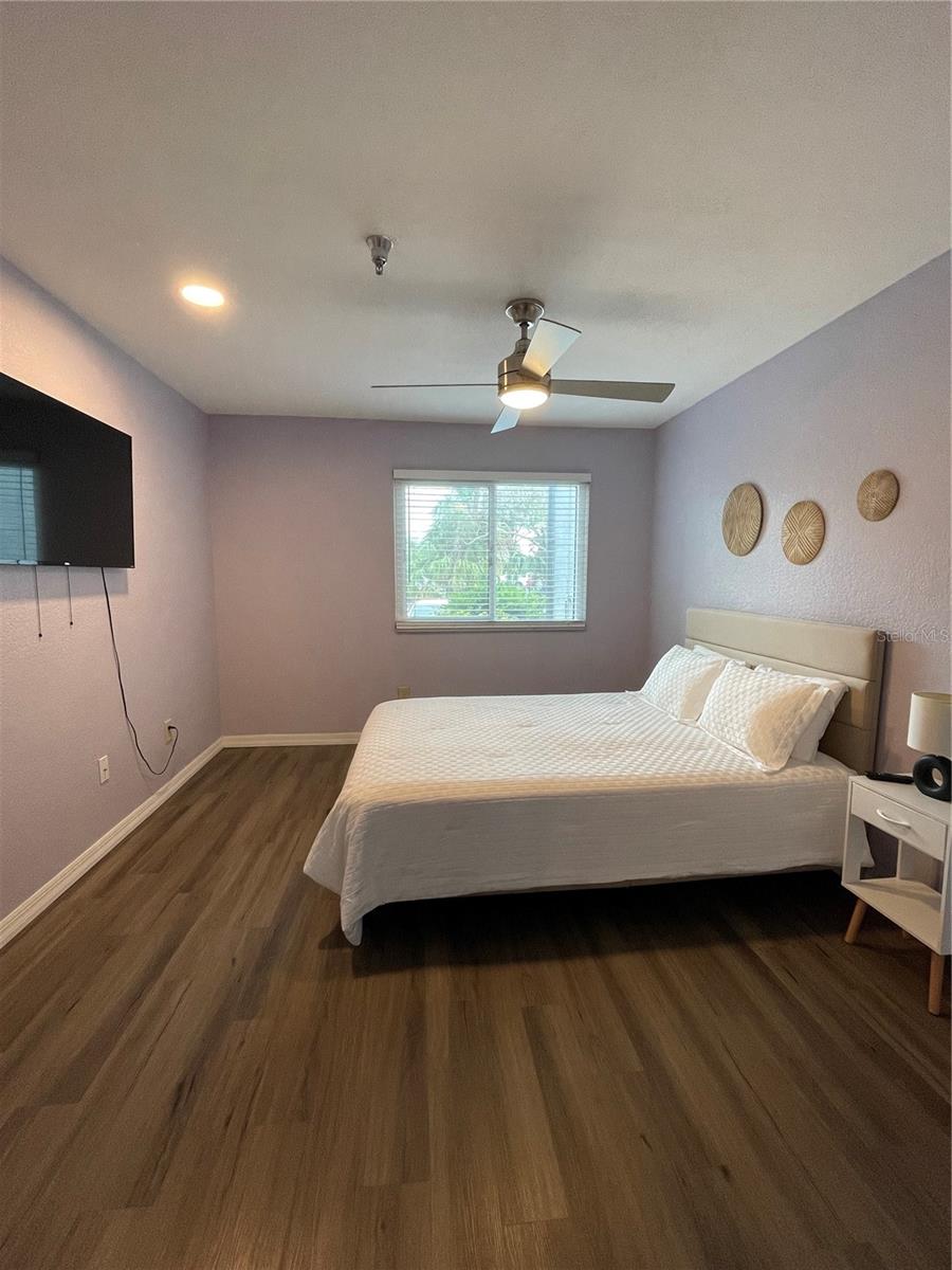 10265 GANDY BLVD N #1001, ST PETERSBURG, FL, 33702