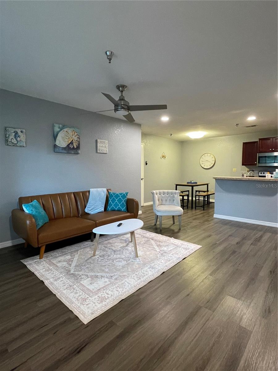 10265 GANDY BLVD N #1001, ST PETERSBURG, FL, 33702