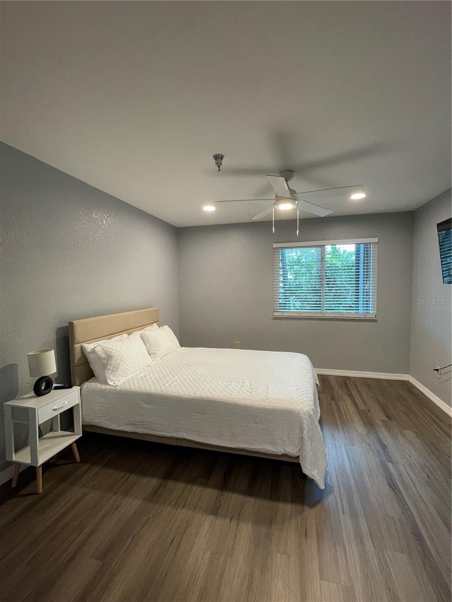 10265 GANDY BLVD N #1001, ST PETERSBURG, FL, 33702