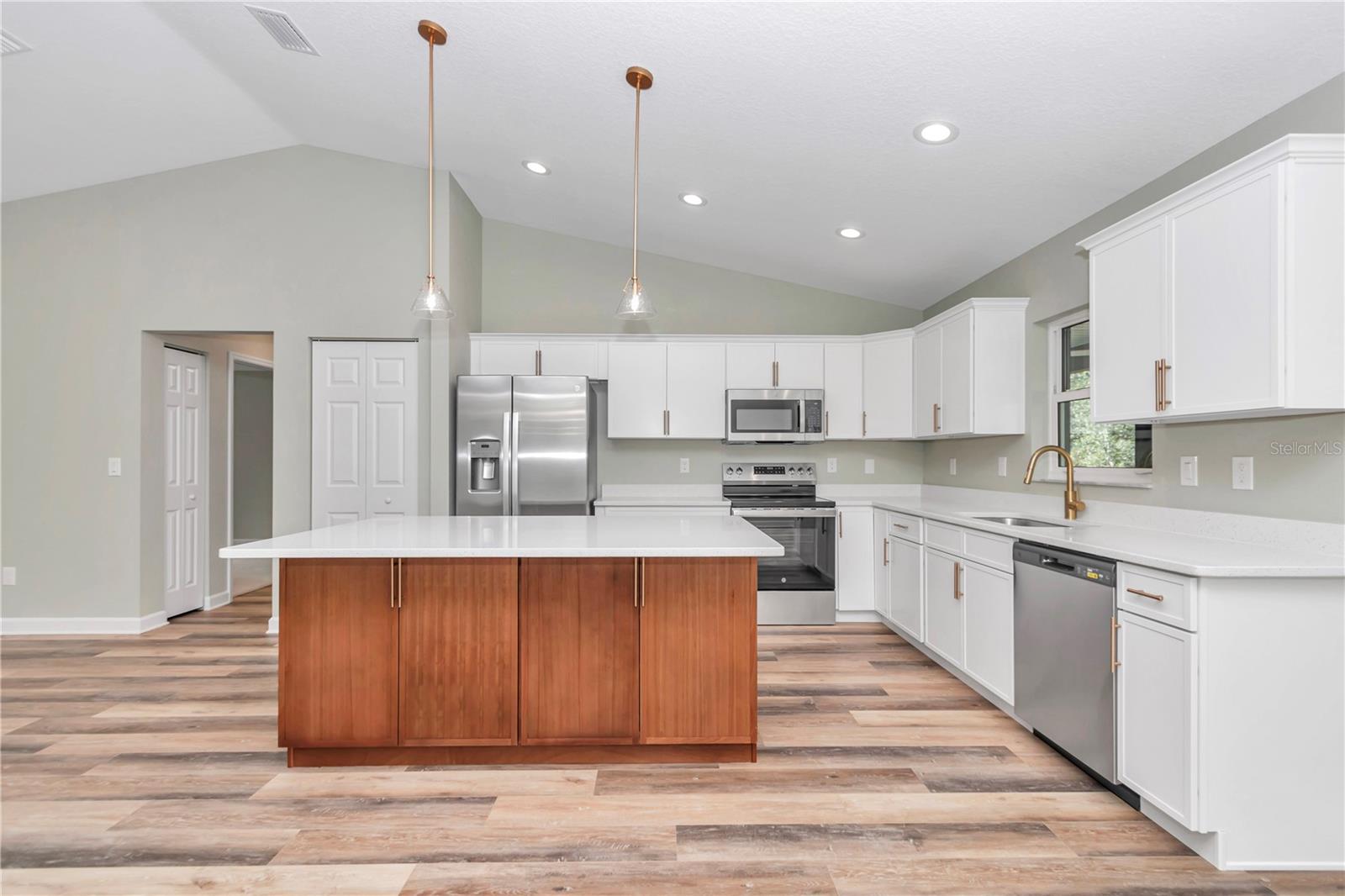 11315 W RIVERWOOD DR, CRYSTAL RIVER, FL, 34428