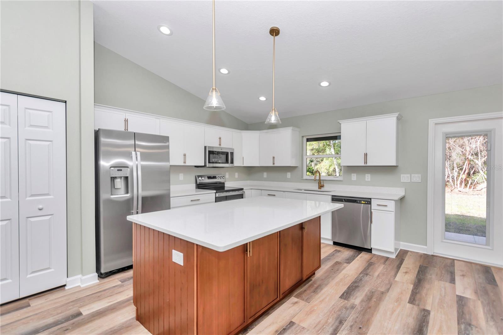 11315 W RIVERWOOD DR, CRYSTAL RIVER, FL, 34428