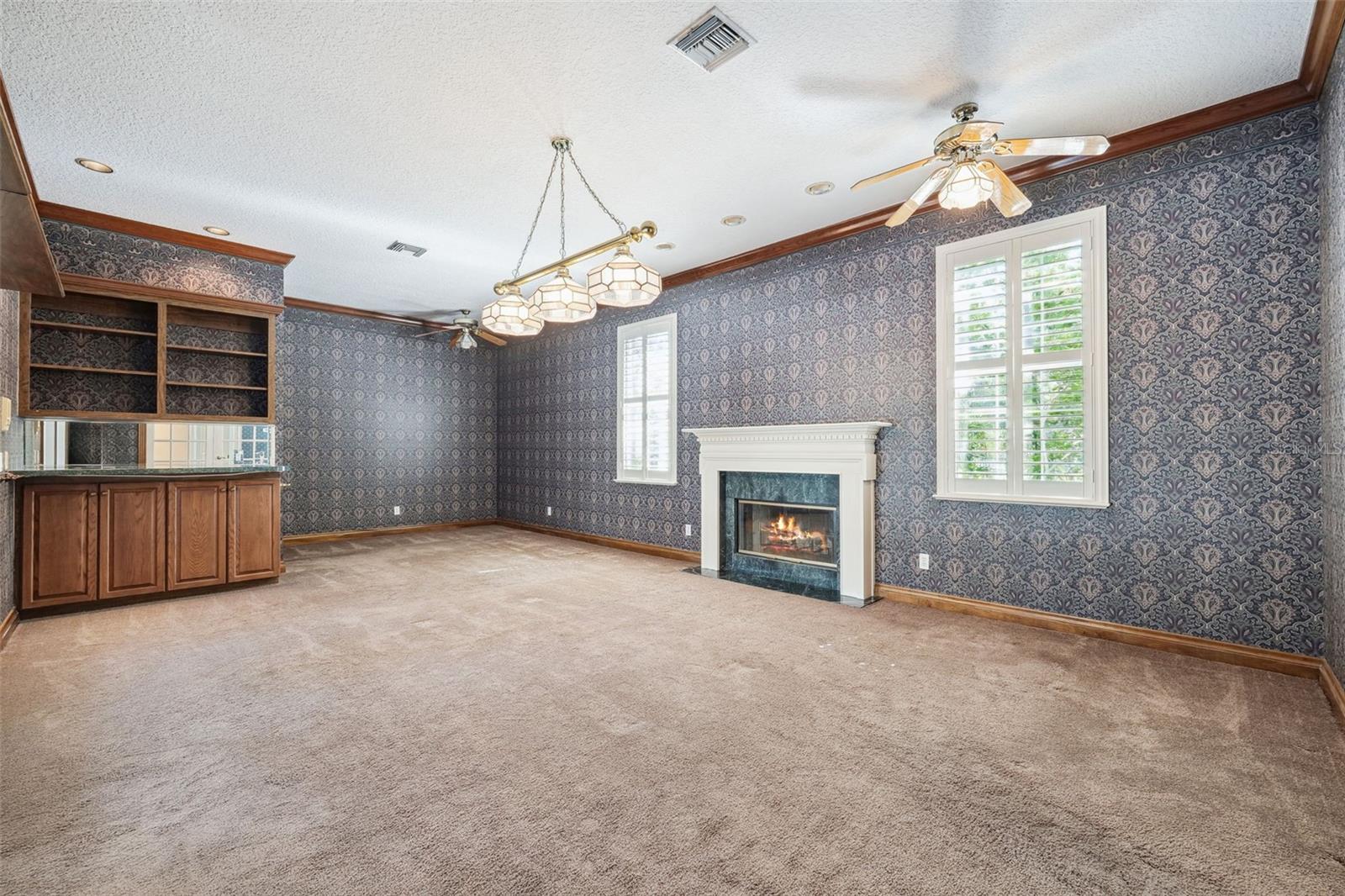1388 BRIGHTWATERS BLVD NE, ST PETERSBURG, FL, 33704