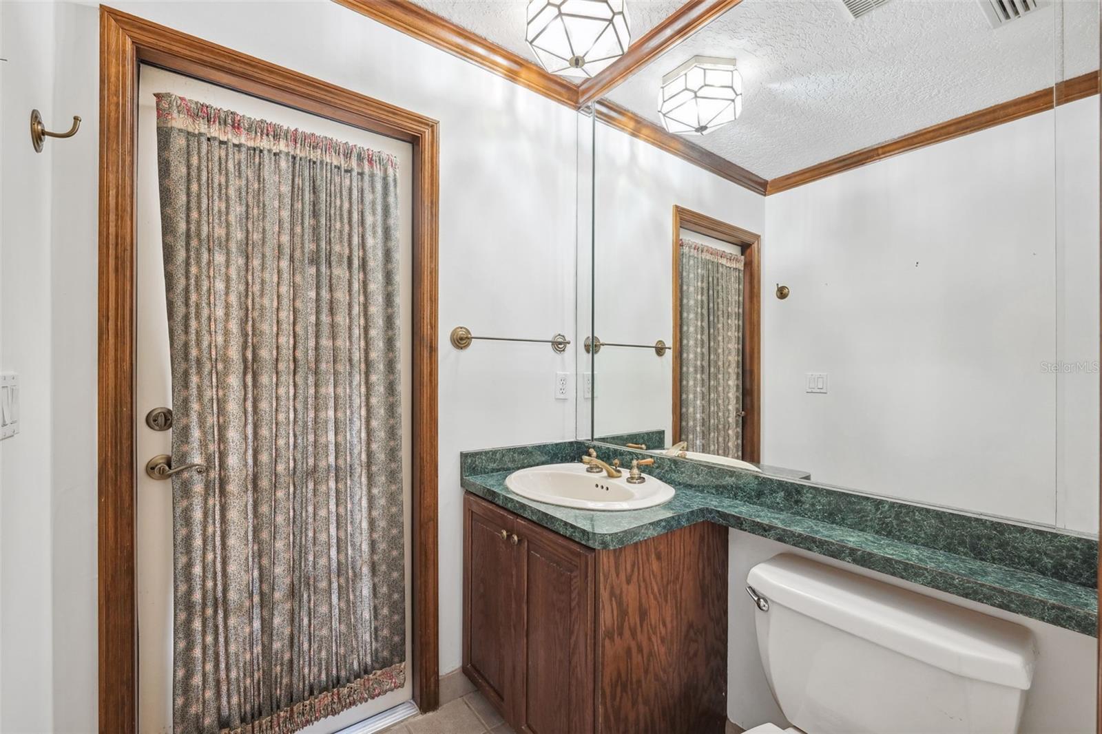 1388 BRIGHTWATERS BLVD NE, ST PETERSBURG, FL, 33704